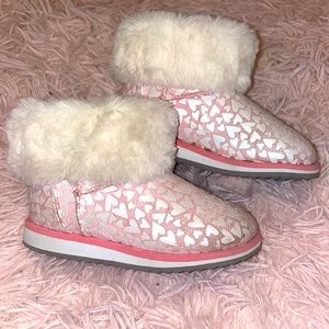 Super cute pink and white booties